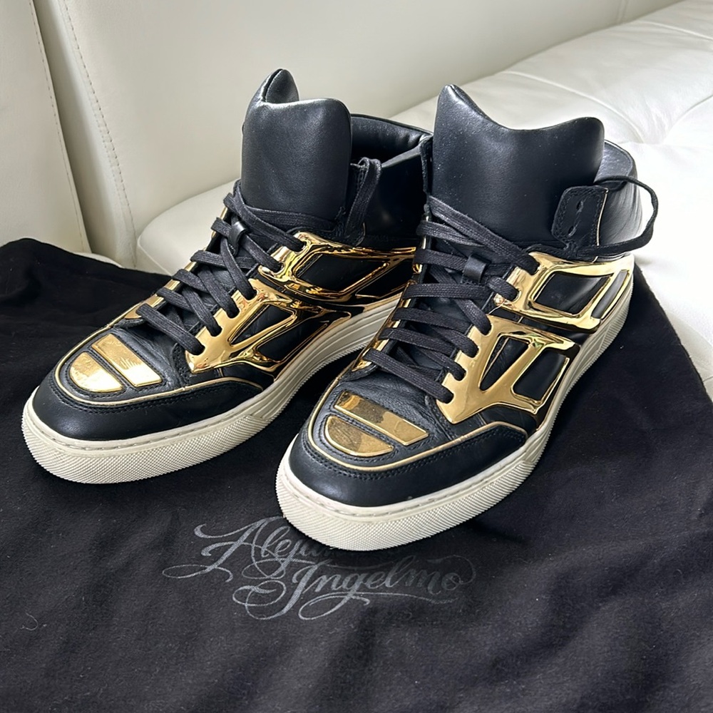 ALEJANDRO INGELMO men’s mid top TRON sneakers.